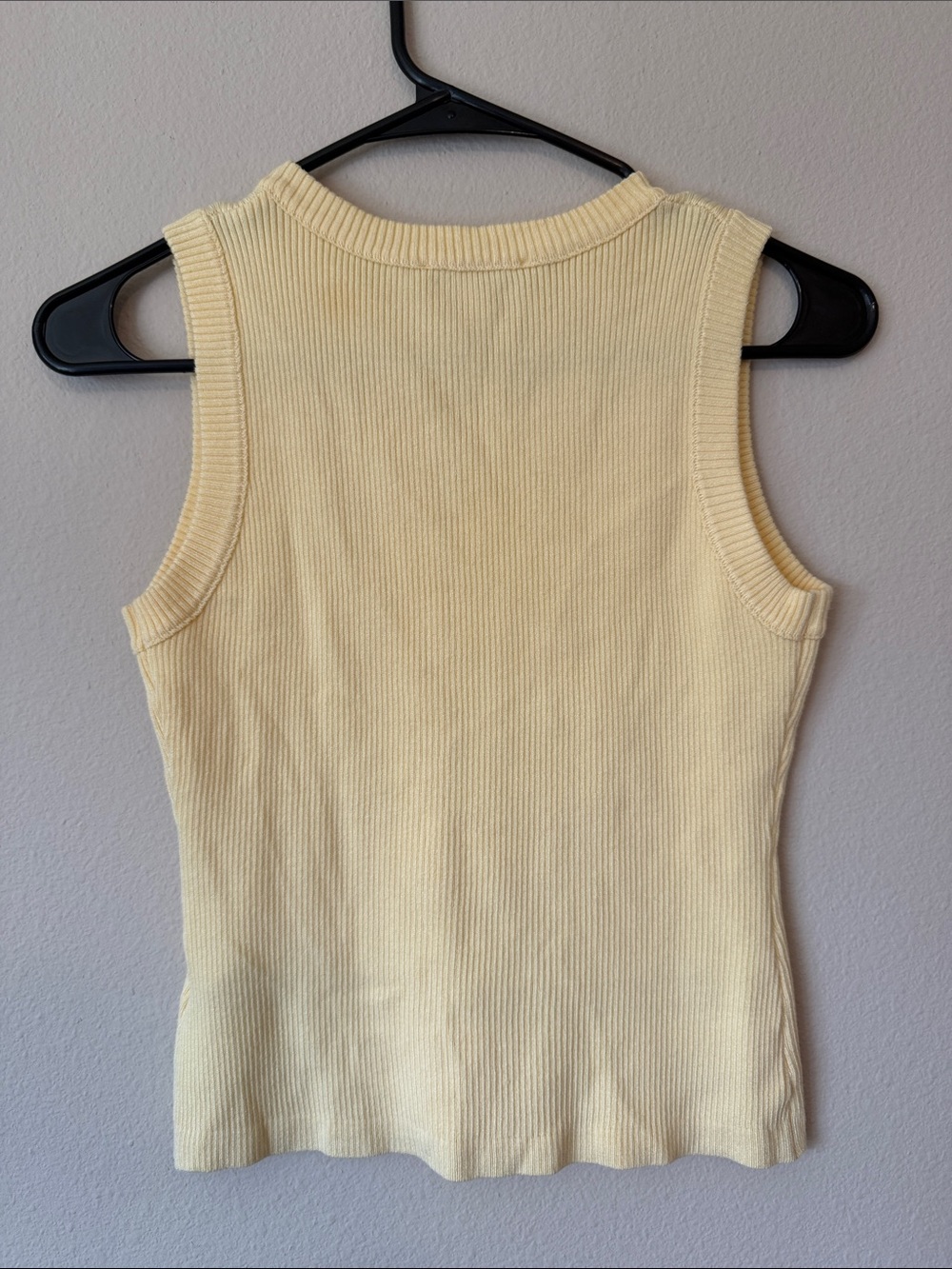 RIHOAS Pale Yellow Ribbed Button-Front Tank - Picture 5 of 5